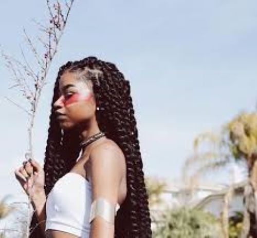 Arielle Grandberry: Living a Life of Privacy in the Shadow of Fame Arielle Grandberry