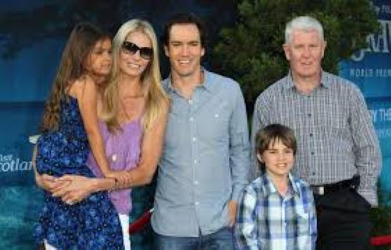 Sylvia Gosselaar: A Glimpse into the Life of Mark-Paul Gosselaar’s Sister Sylvia Gosselaar